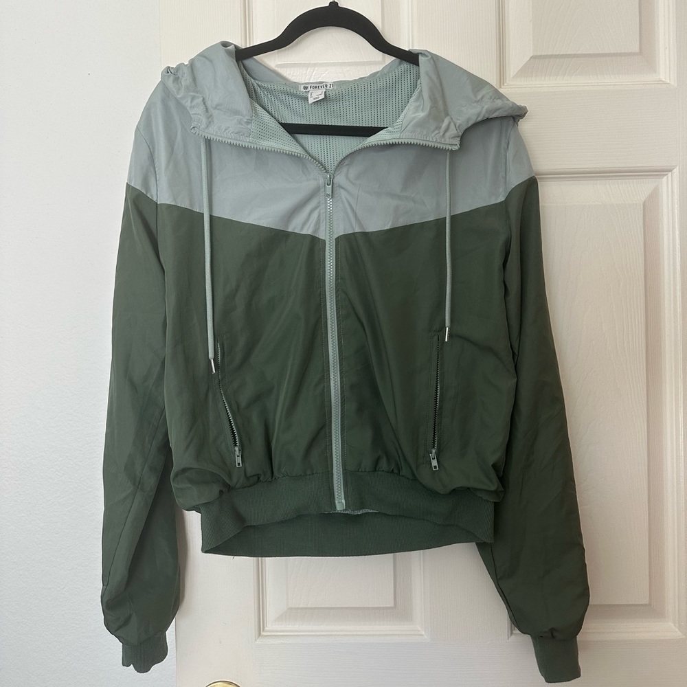 SOLD Green windbreaker jacket